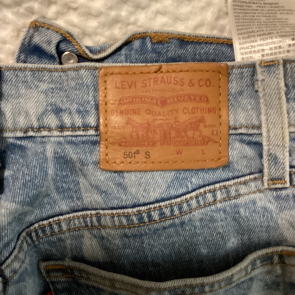 Levi short - Picture 3 of 3